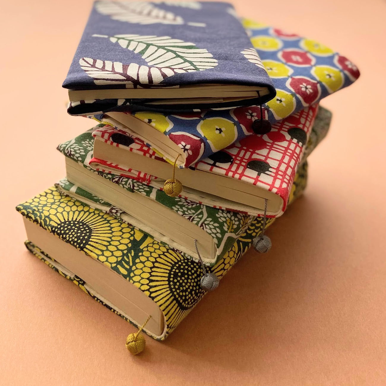 型染め ブックカバー 文庫サイズ / よろり立樹