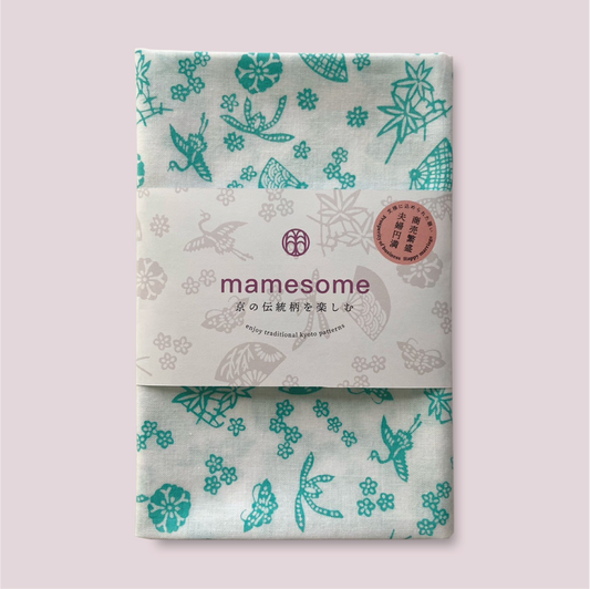 一色染め 手ぬぐい / 蝶に扇面草花 ターコイズブルー