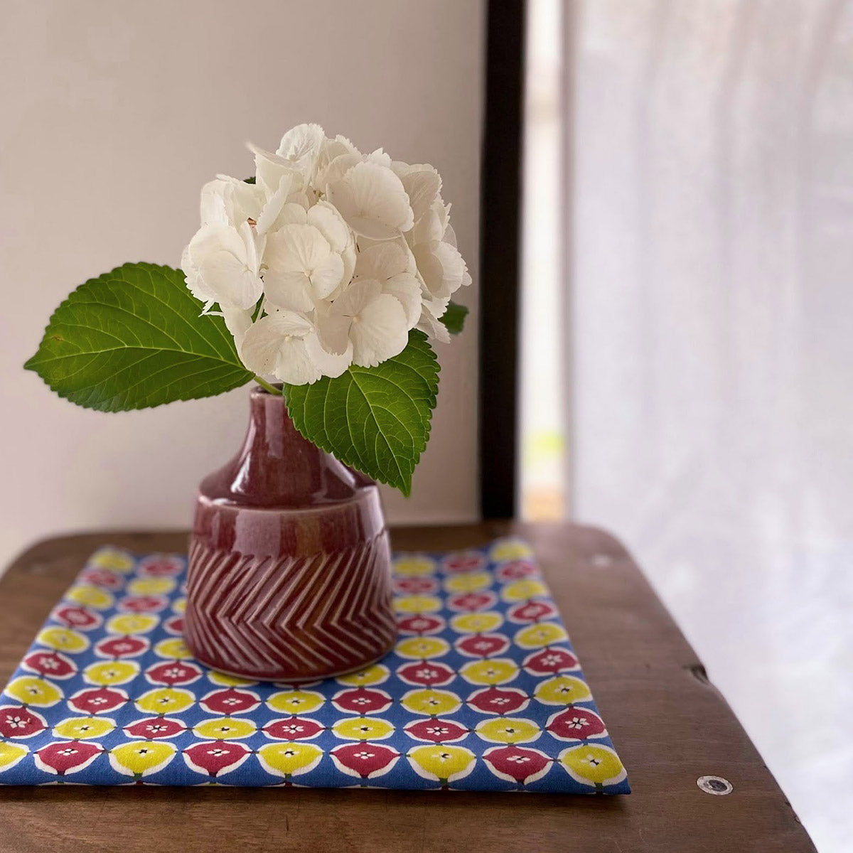 型染め 手ぬぐい / 丸紋崩し