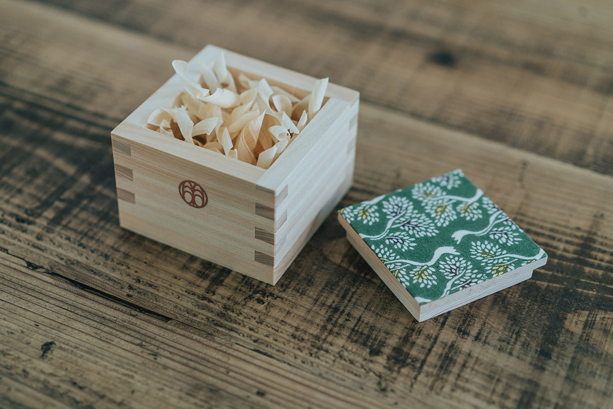 型染め ファブリックブロック / 蝶に扇面草花